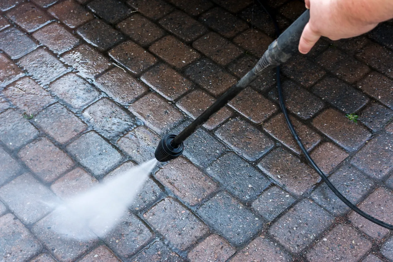 pressure washing services