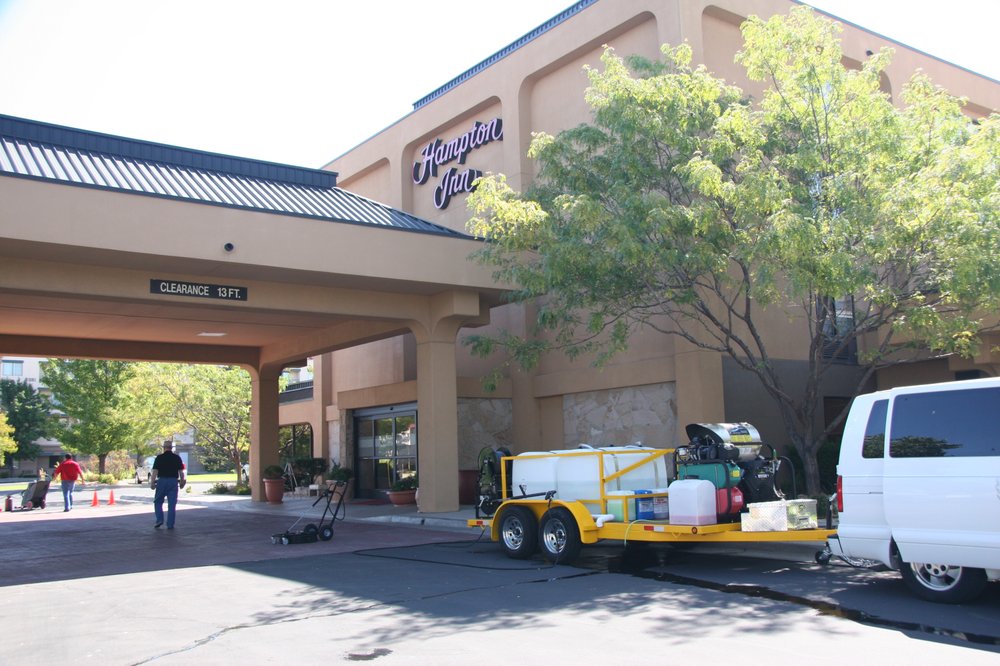 commercial pressure washing
